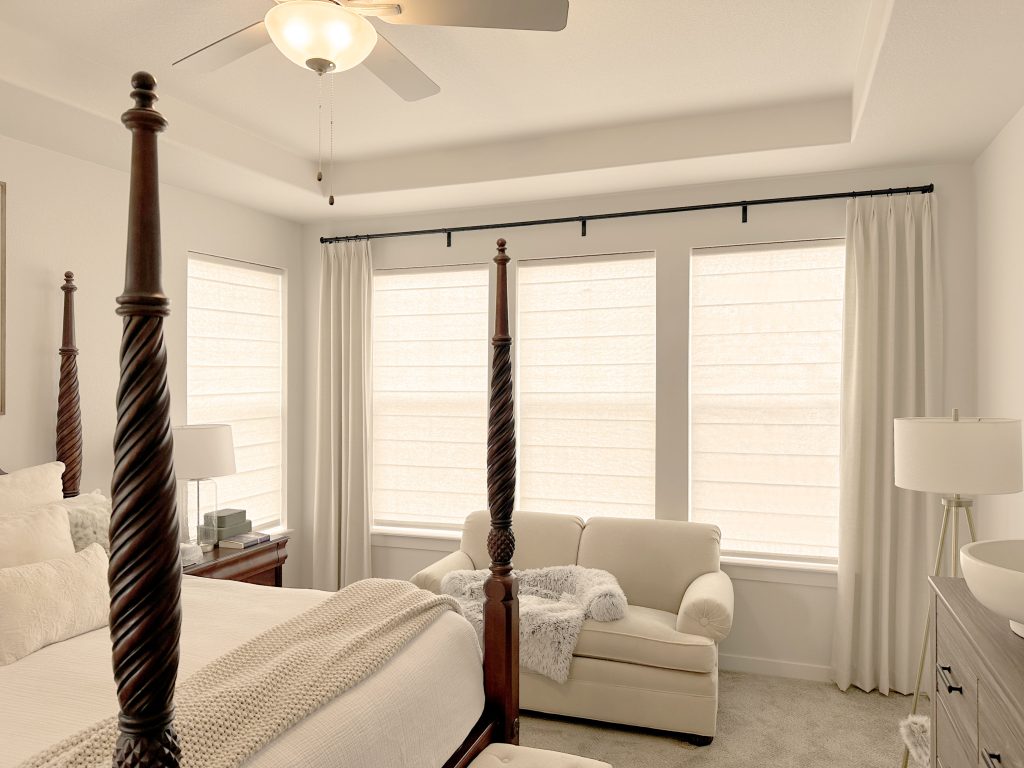 Hunter Douglas and Carole Fabrics Alustra Woven Textures Roman Shades with coordinating Curtains, Drapes, and Side Panels, light filtering with Bottom Up operation and PowerView automation