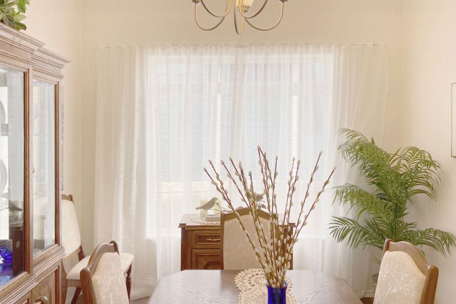 Light controlling curtains for Colorado mountain homes enhance privacy and natural light management.