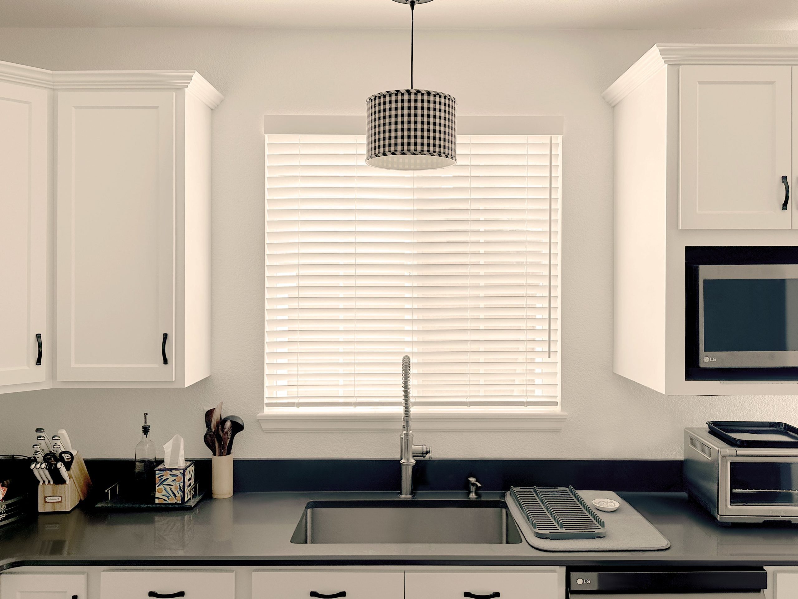 Alta Blinds with cordless lift operation for Colorado Springs homes