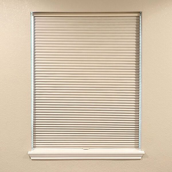 Hunter Douglas Applause Cellular Shades with LiteRise and Light Filtering fabrics