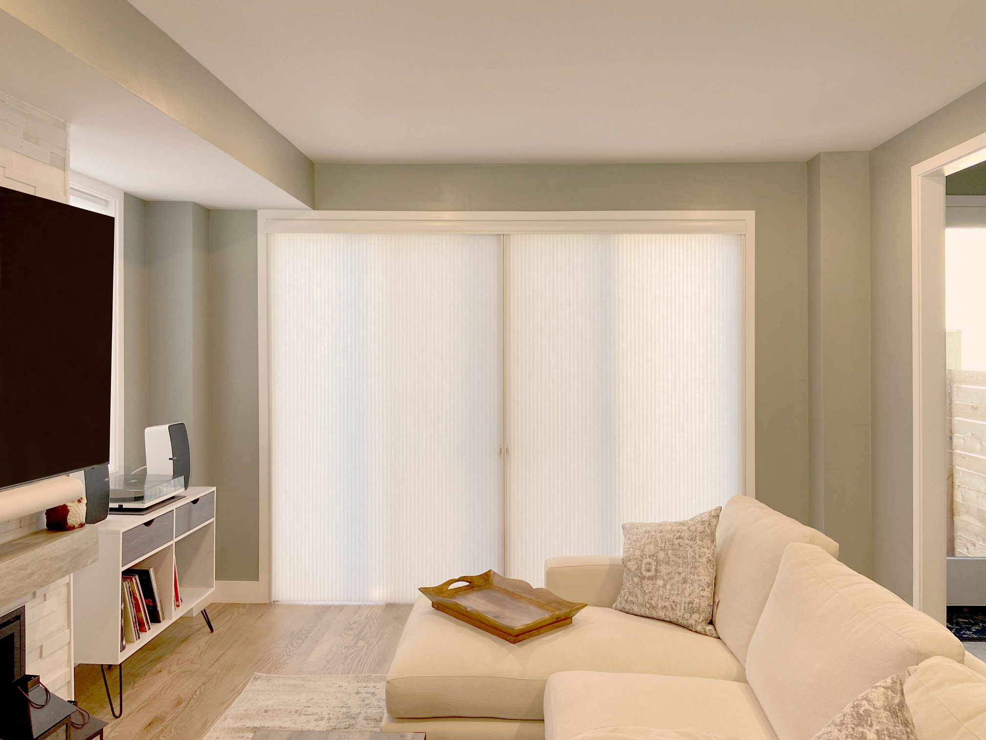 Hunter Douglas Applause Cellular Shades with Vertiglide vertical operation and Light Filtering fabric for large patio doors
