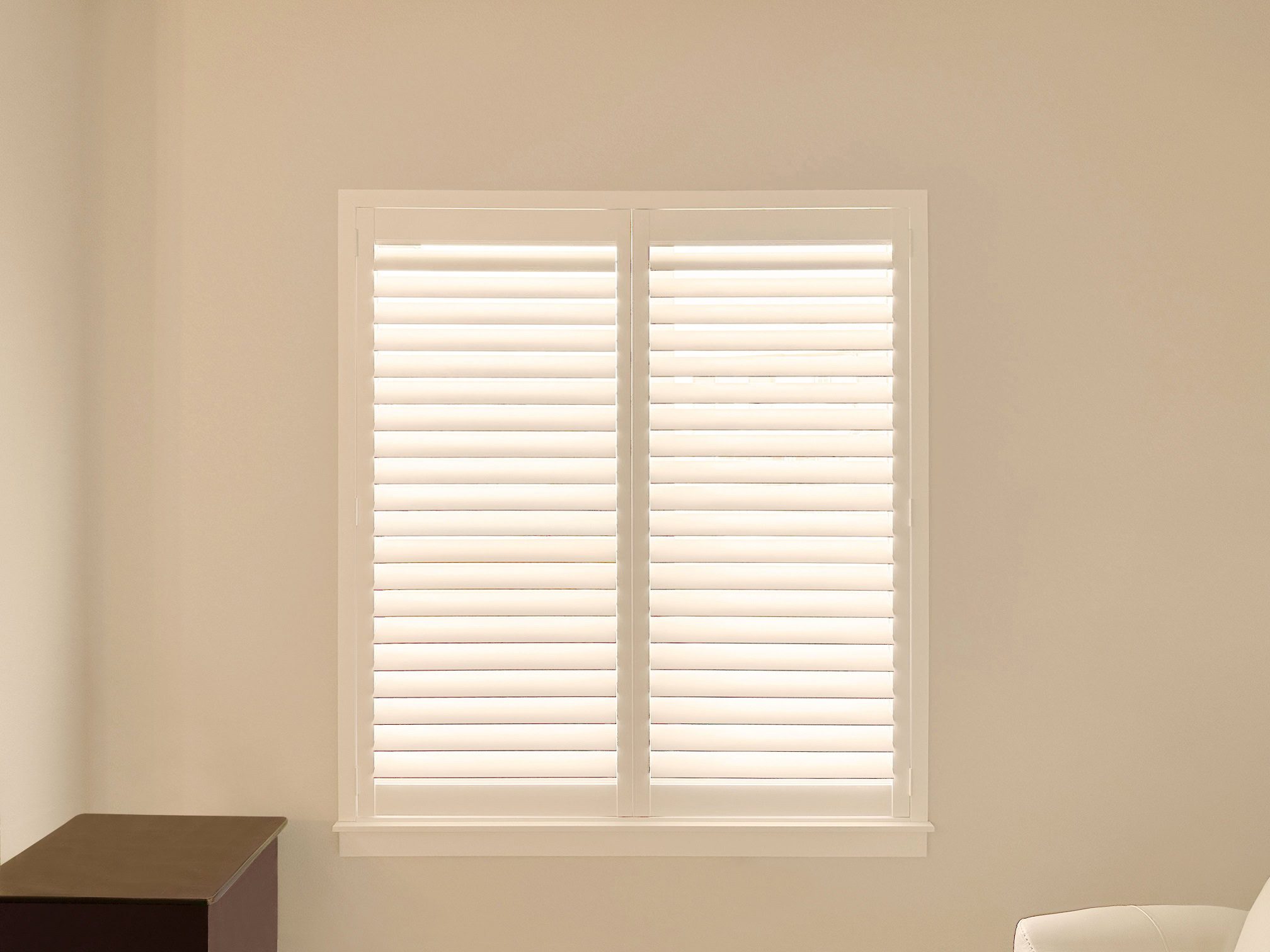 Hunter Douglas NewStyle Hybrid Shutters with Hidden Tilt and Z Frame design for Colorado home