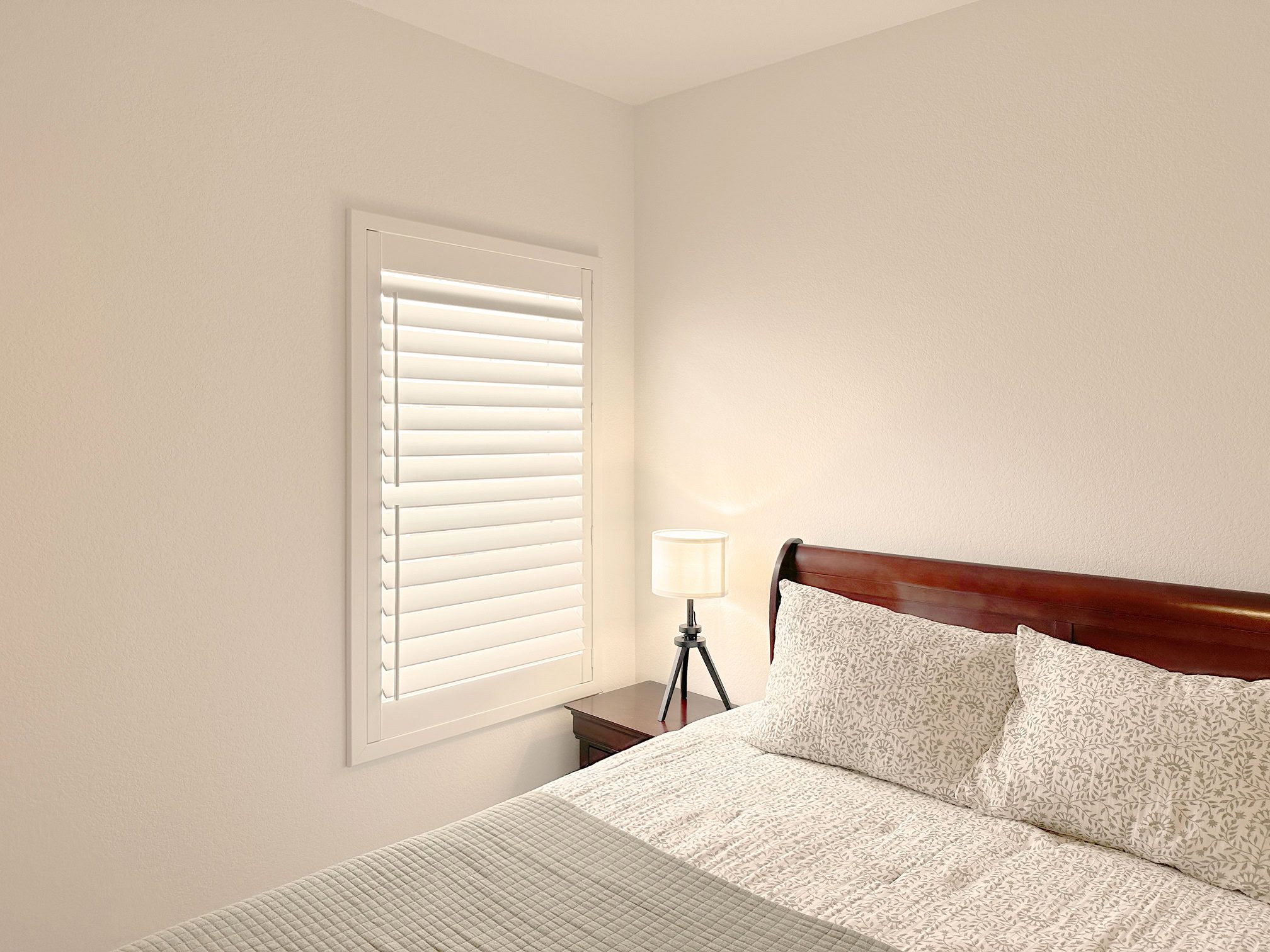 Hunter Douglas Palm Beach Polysatin Shutters with Front Side Tilt and Z Frame design for bedroom in Colorado