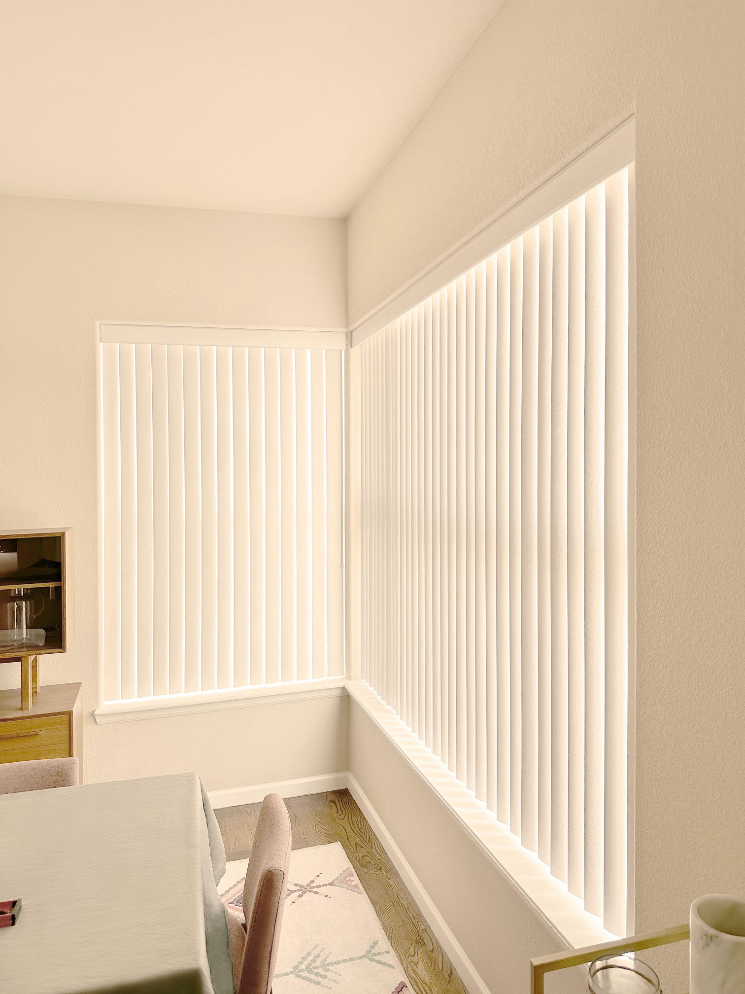 Hunter Douglas Vertical Solutions Vertical Blinds with Wand Control and Left Stack Vertical configuration for Colorado homes