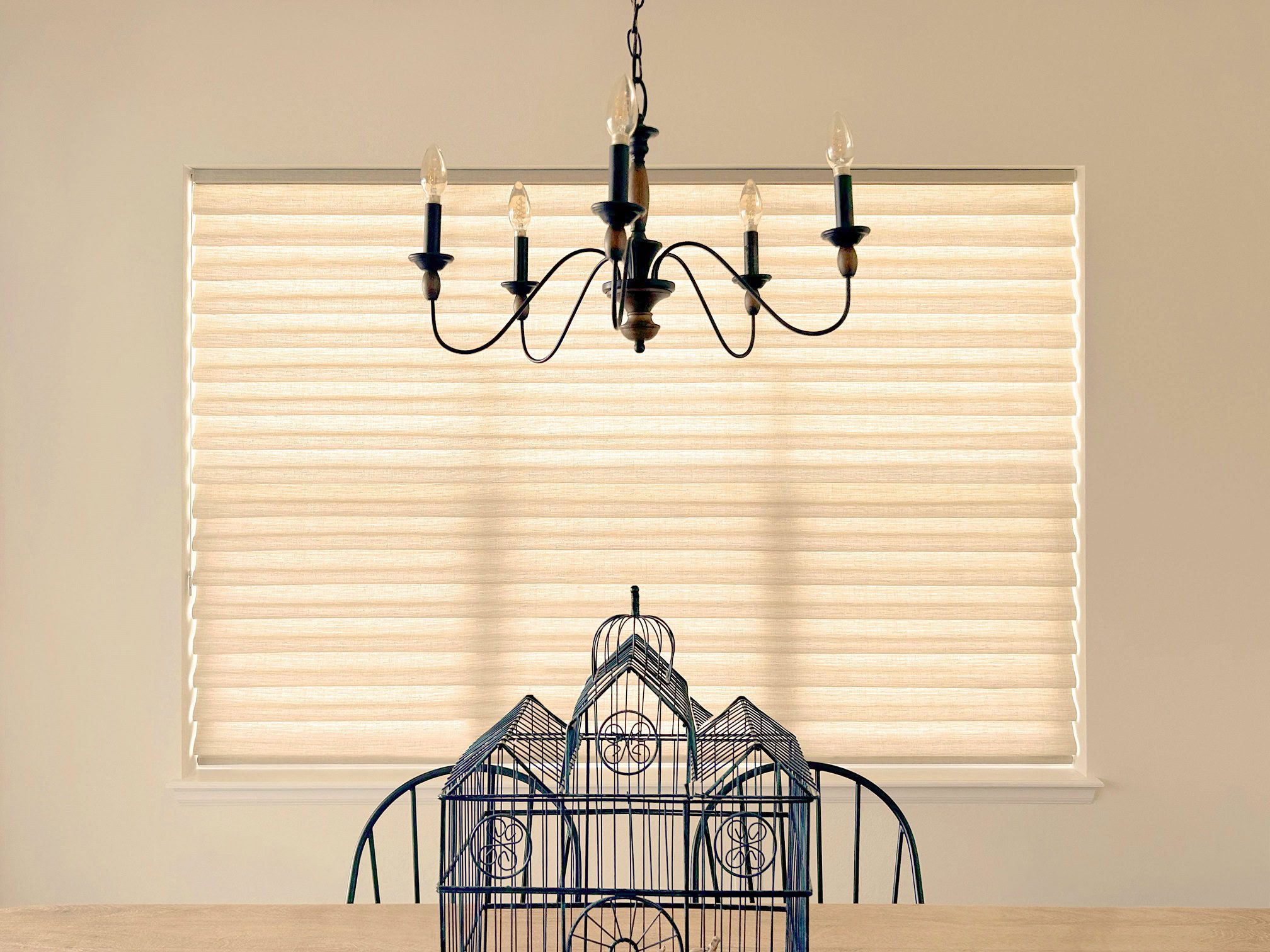 Hunter Douglas Vignette Roman Shades with LiteRise cordless operation and Light Filtering fabric for Colorado homes