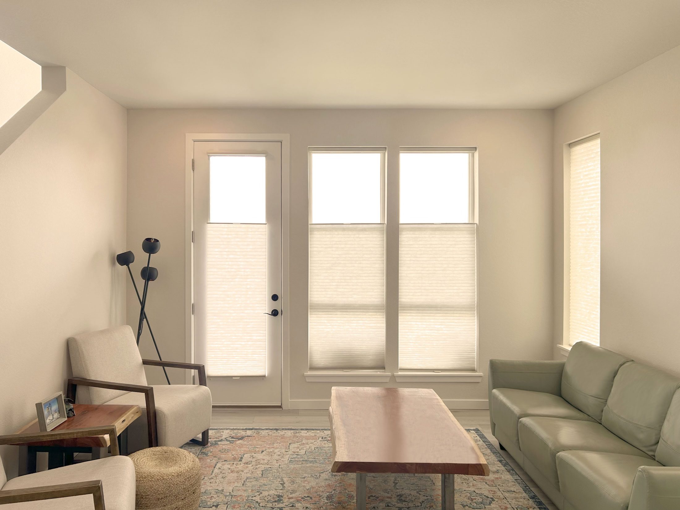 Hunter Douglas Applause Cellular Shades with LiteRise, Top-Down Bottom-Up, and Light Filtering Fabric for Castle Rock Home