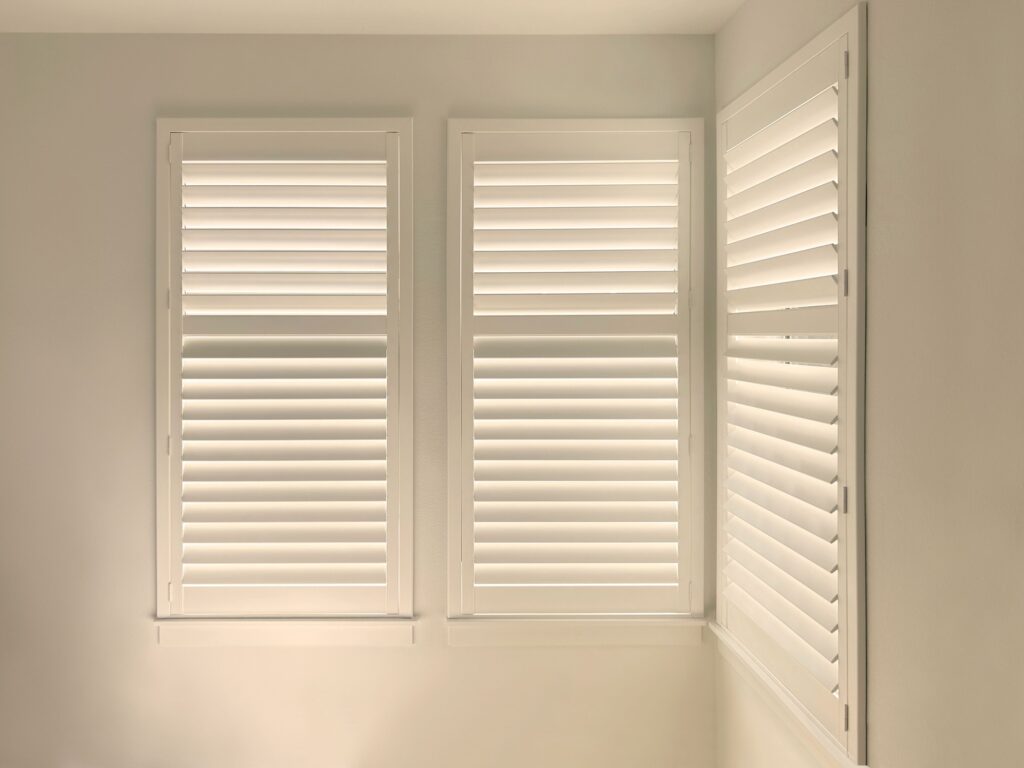 Hunter Douglas Palm Beach Polysatin Shutters with Motorized Tilt Installed in Parker, CO Home