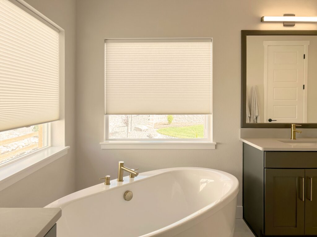 Hunter Douglas Duette Cellular Shades for Bathrooms